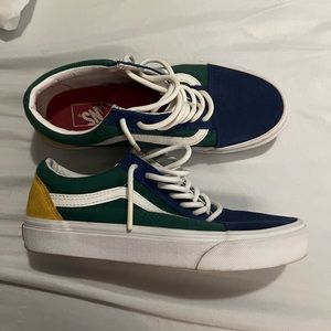 Yacht Vans